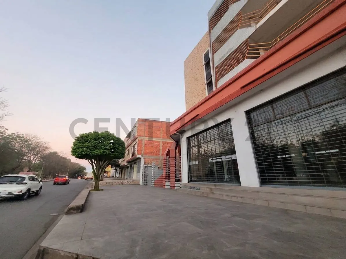Foto 3 de Amplio Ambiente Comercial en Alquiler – Av. Jaime Paz | Tarija