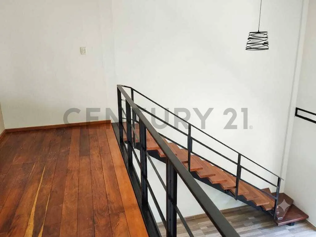 Foto 7 de Casa de 2 Plantas con 3 Dormitorios en Anticrético - Zona Norte