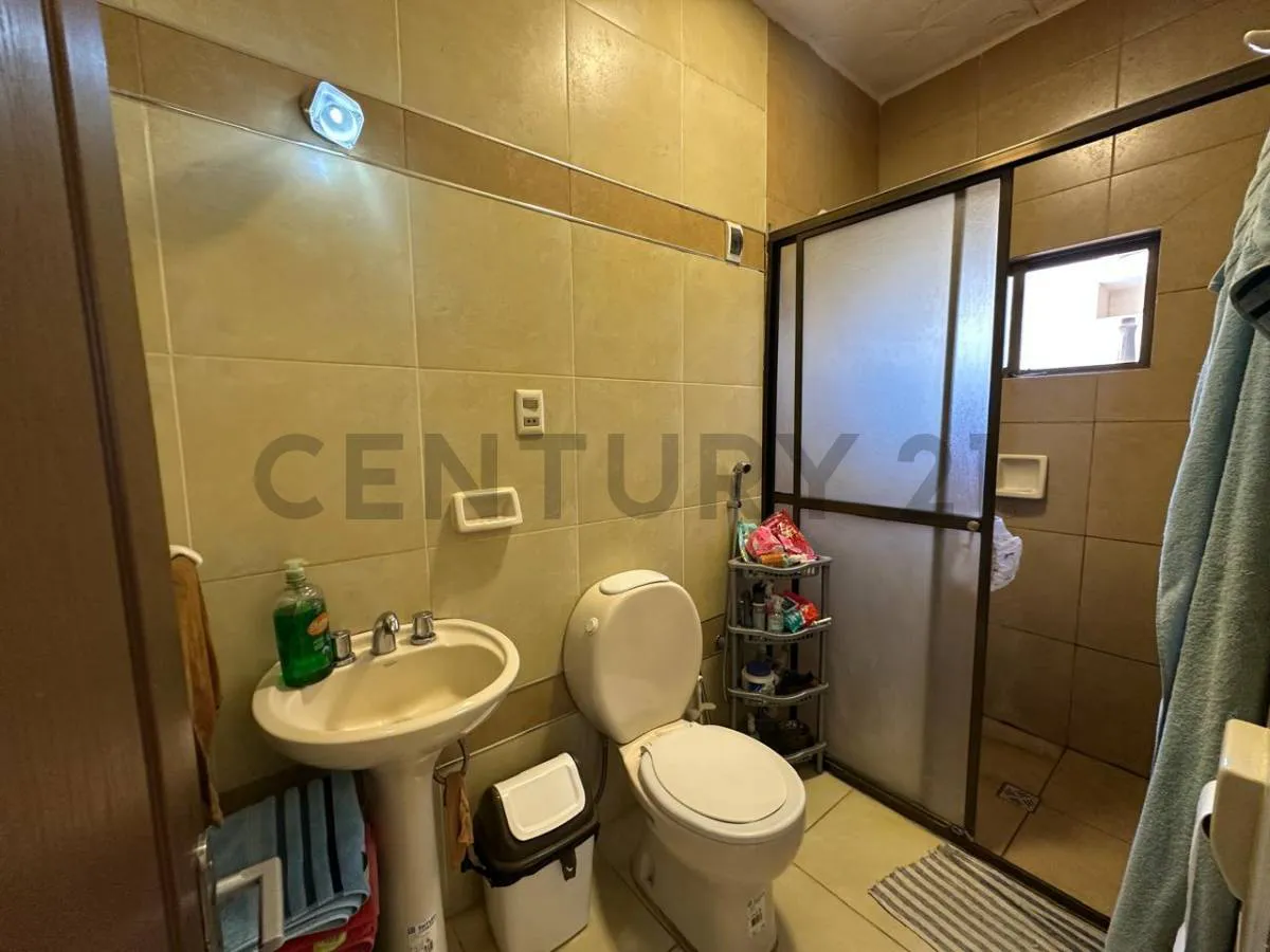 Foto 16 de Casa en Alquiler – Condominio Da Vinci