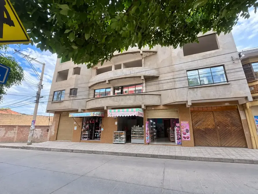 Foto 1 de 🏢 Edificio Comercial y Residencial en Venta | Obra Avanzada – Excelente Oportunidad de Inversión