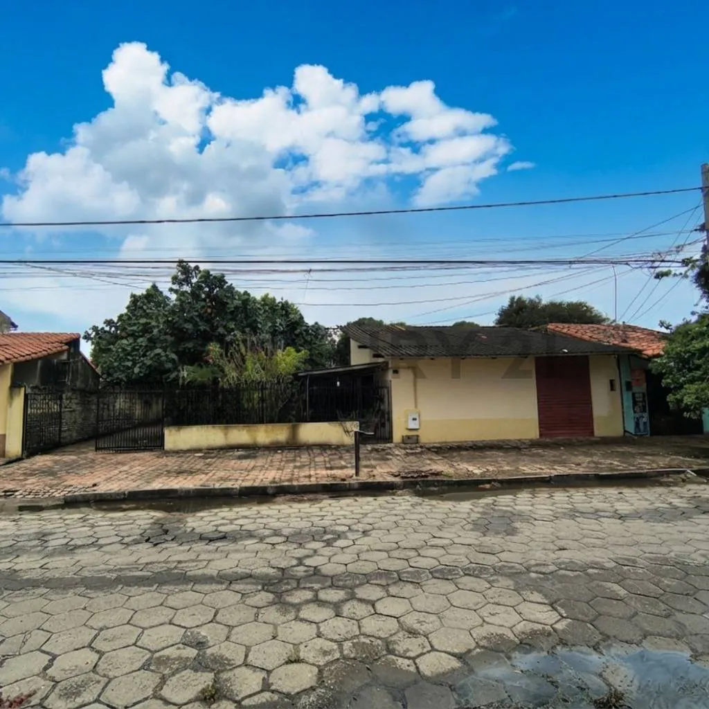 Foto 1 de 749 M² en El Centro de Warnes: Terreno + Renta + Potencial