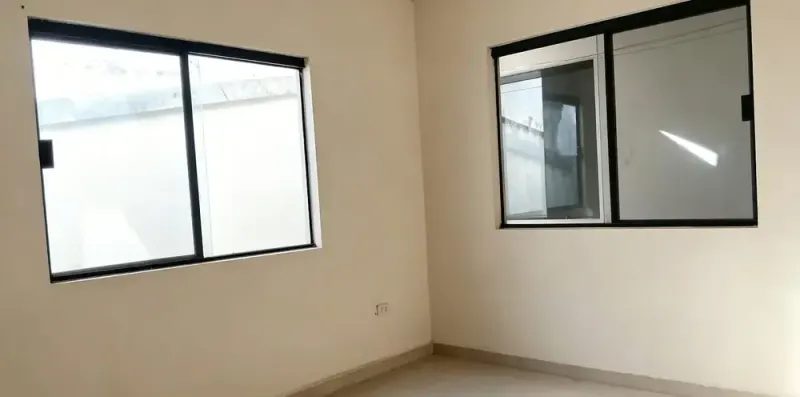 Foto 7 de Casa de 4 Dormitorios Independiente en Anticretico// Zona Este