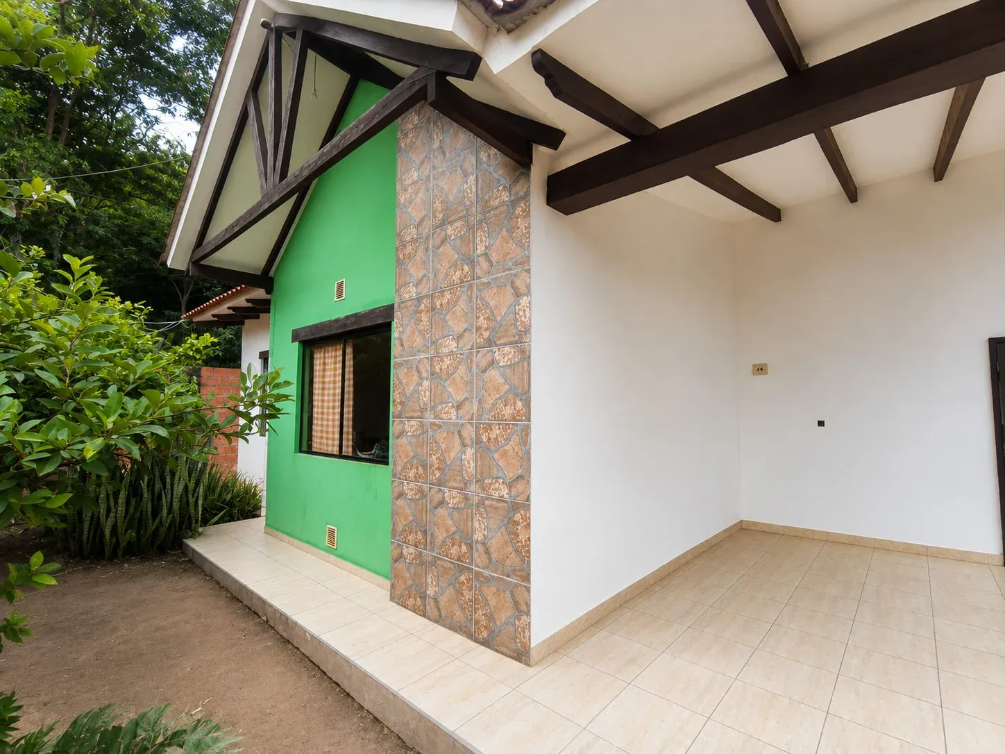 Foto 1 de Amplia Casa en Venta en Localidad El Torno