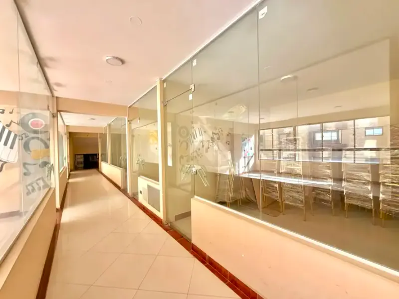 Foto 13 de Local Comercial en Alquiler – Piso 2-4 en El Centro de Cochabamba