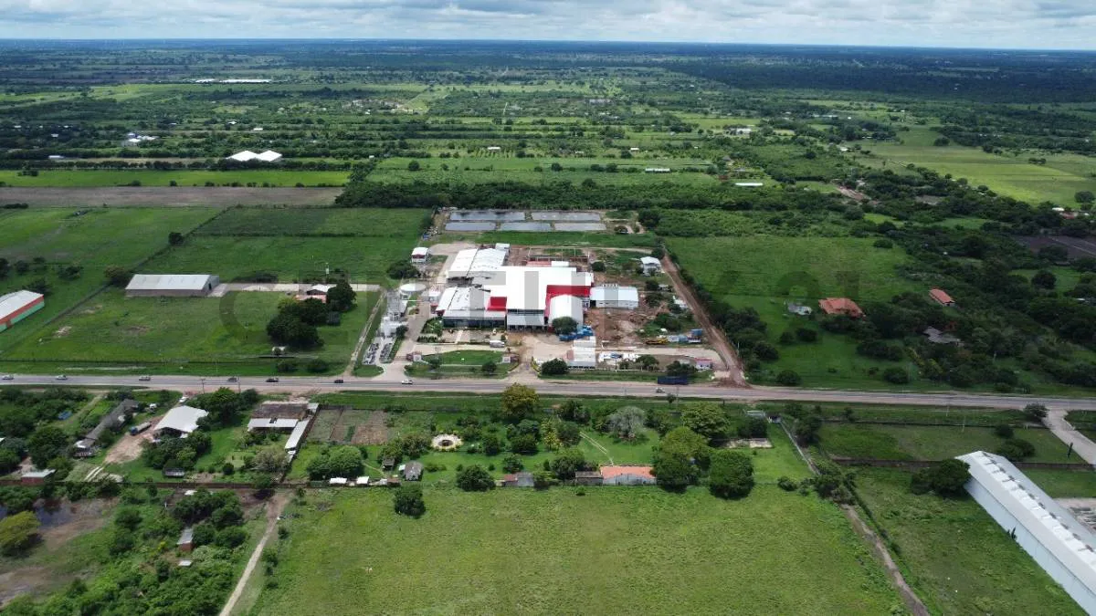 Foto 3 de Quinta Comercial en Venta Sobre Carretera Cotoca a Pailas