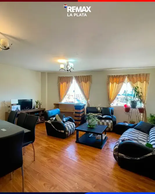 Foto 2 de 🏡 ¡Departamento en Venta en Edificio América – Sucre