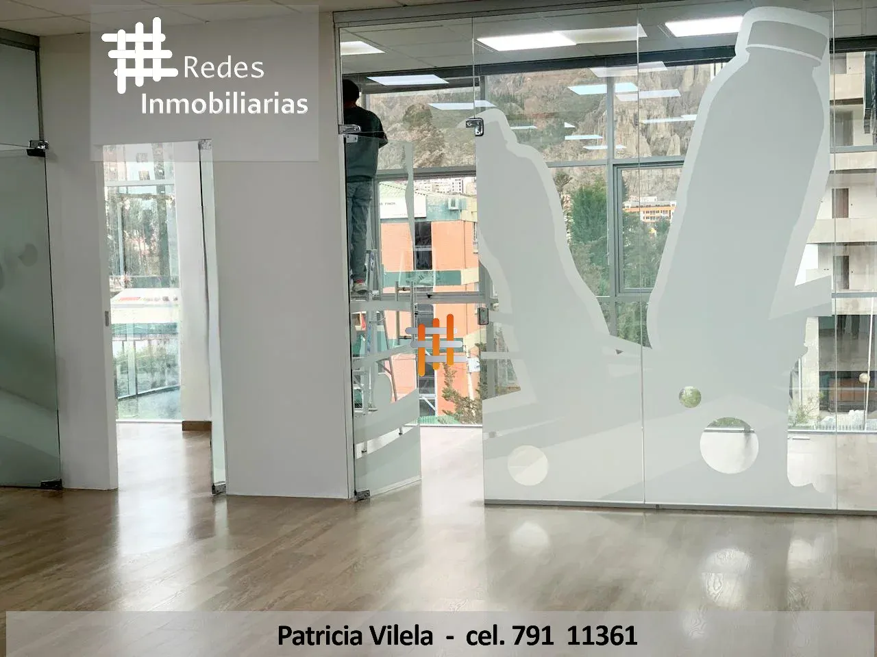 Foto 5 de Amplia Oficina en Calcoto Edificio Empresarial