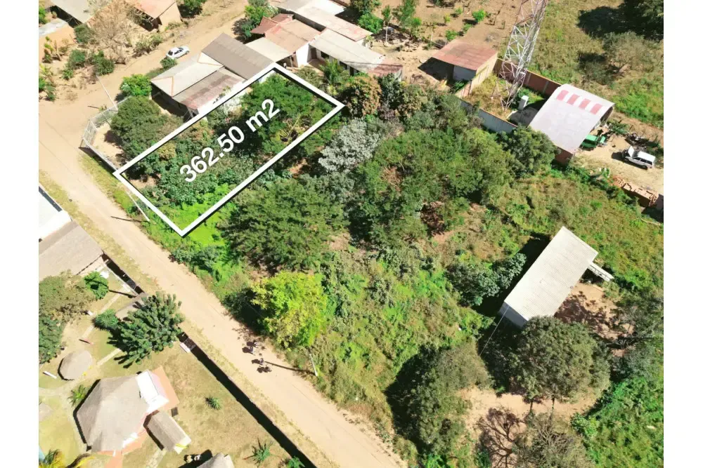 Foto 2 de Terreno en Venta en La Localidad de Cotoca Ur. Las Palmas II