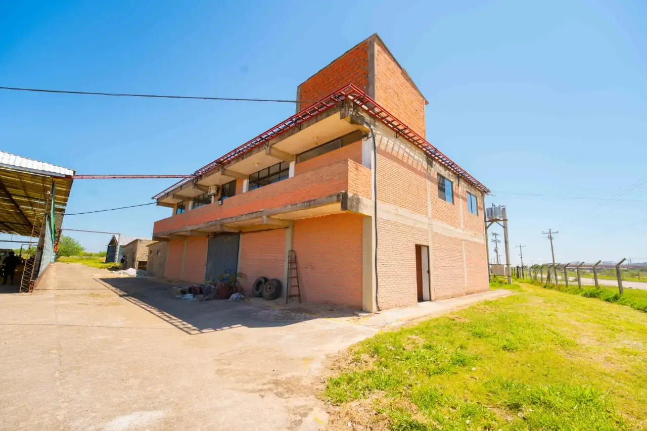 Foto 4 de Amplio Galpon en Venta en Parque Industrial Latinoamericano