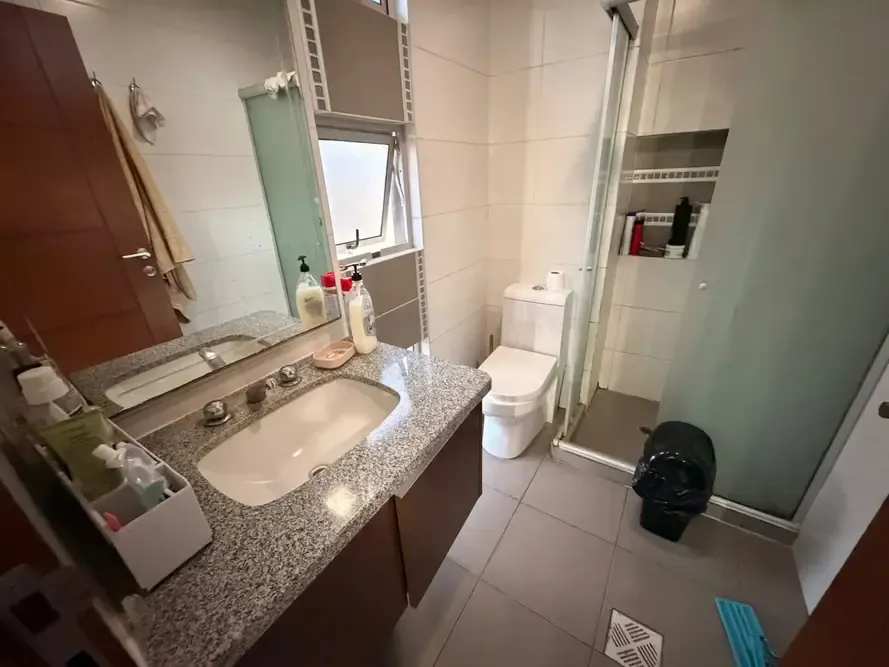 Foto 6 de Dúplex en Anticrético – Excelente Ubicación sobre Calle Lola Taborga, casi Av. América