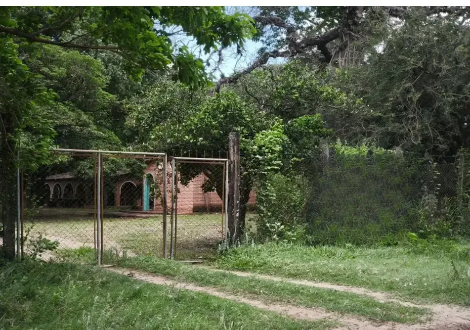 Foto 2 de Terreno en Venta Dentro de Urbanización Cerrada