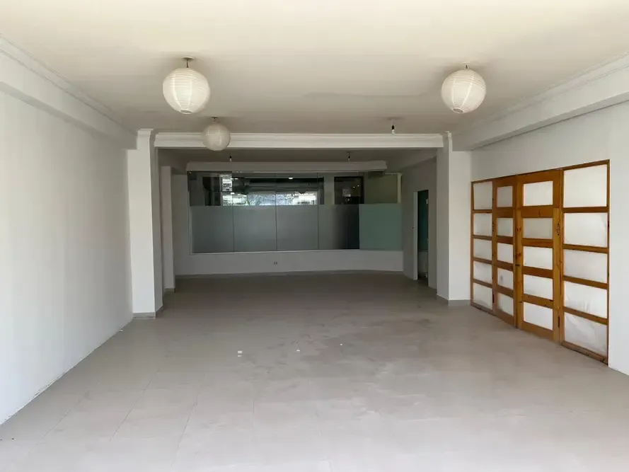 Foto 3 de Local Comercial en Alquiler