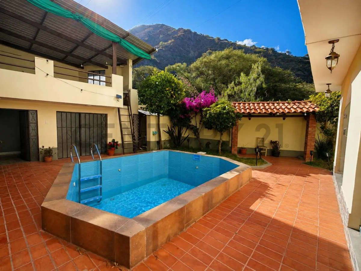 Foto 3 de Hermosa Casa de Fin de Semana en Venta – Mecapaca