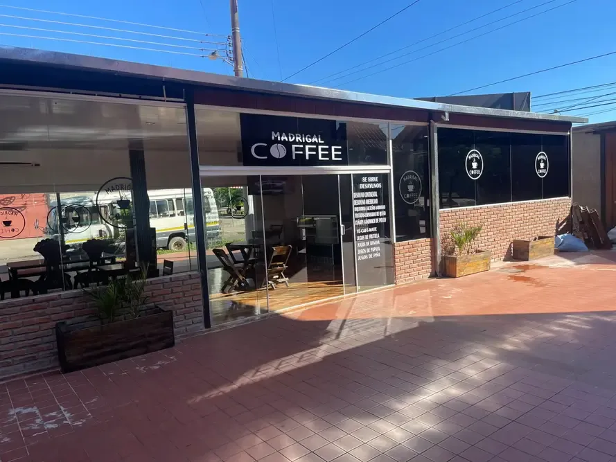 Foto 7 de Local comercial en alquiler, equipado, listo para funcionar