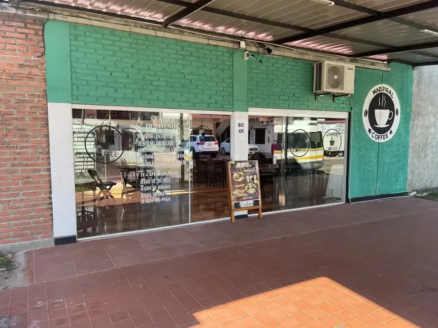 Foto 8 de Local comercial en alquiler, equipado, listo para funcionar