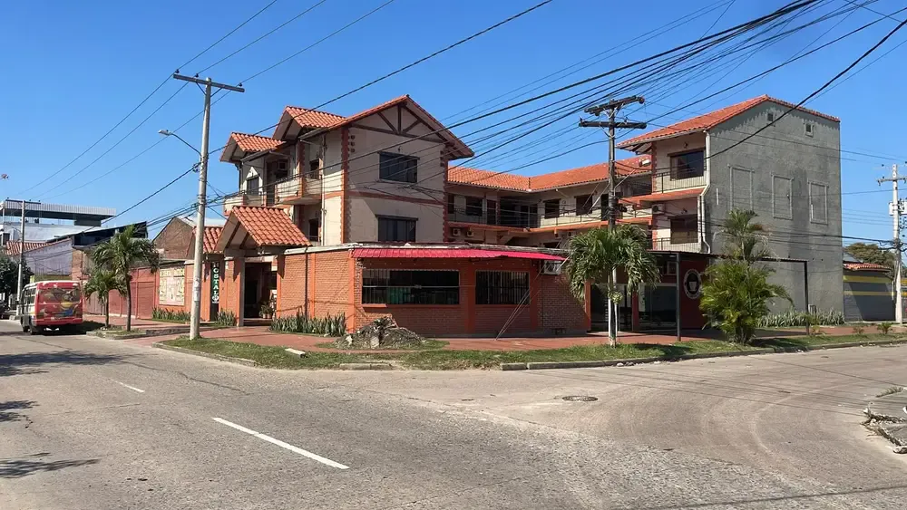 Foto 1 de Local comercial en alquiler, equipado, listo para funcionar