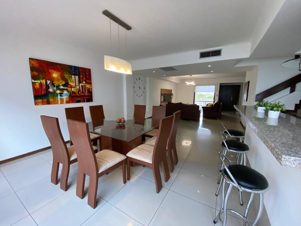 Foto 7 de PENTHOUSE AMOBLADO, COND. CIUDAD REAL