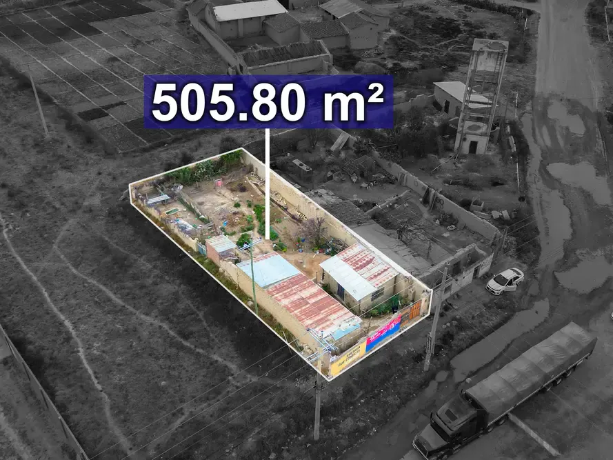 Foto 4 de Terreno Comercial en Venta en Punata Sobre La Av. Libertadores