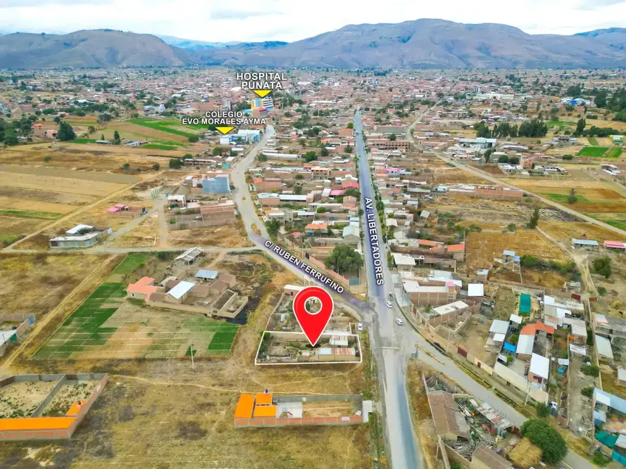 Foto 7 de Terreno Comercial en Venta en Punata Sobre La Av. Libertadores