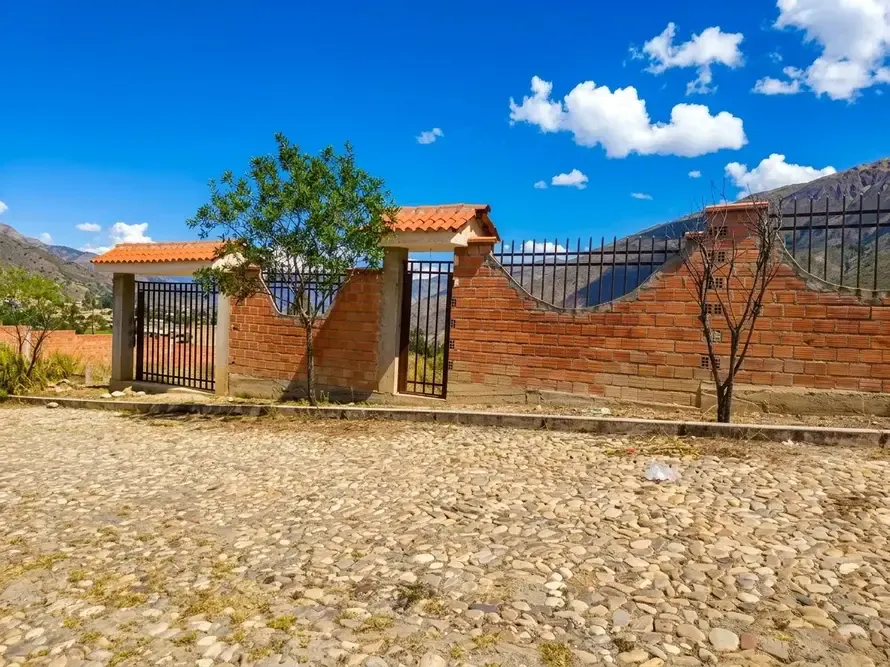 Foto 2 de Terreno en Huajchilla en Venta