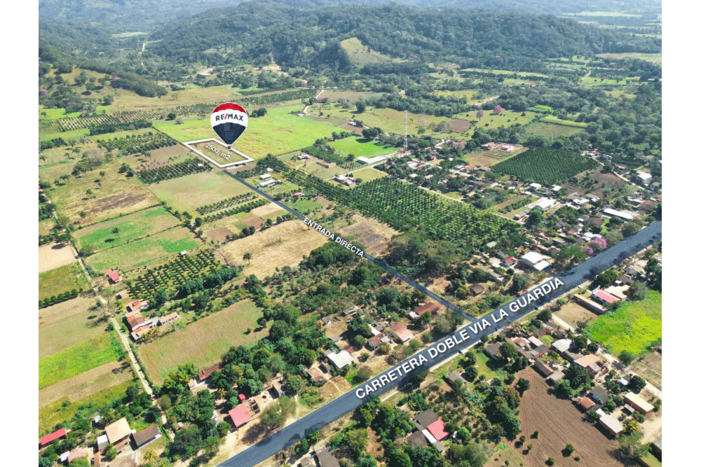 Foto 2 de Terreno en Venta - El Torno, Taruma