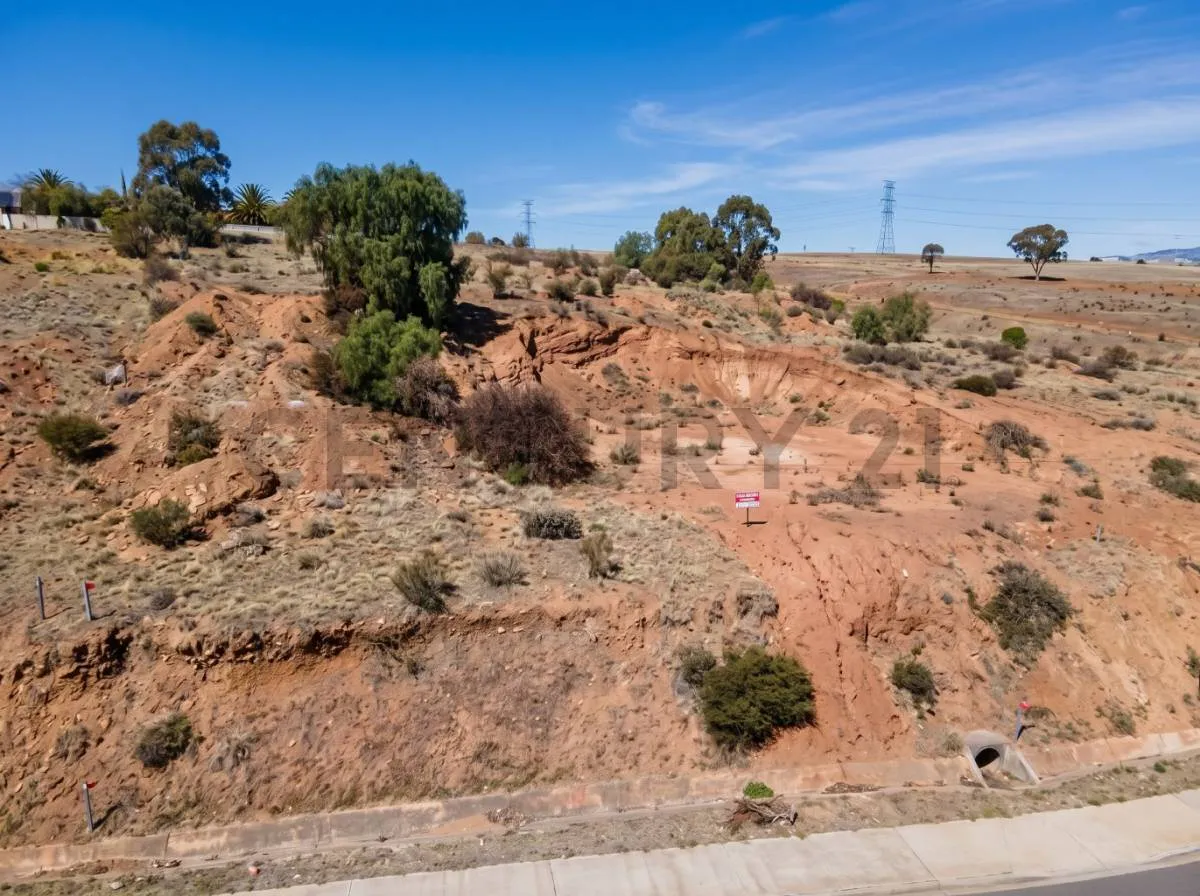 Foto 1 de Lote en Venta Sobre Avenida