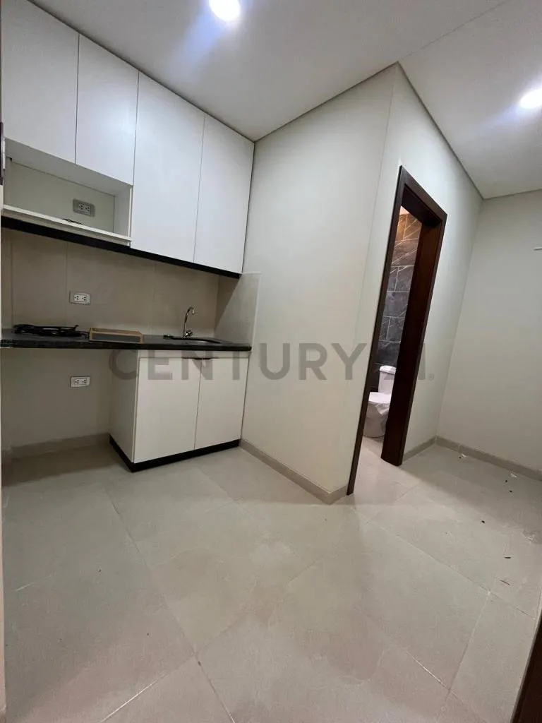 Foto 18 de Galpon a Estrenar en Venta, 1er Anillo Cotoca. Zona Comercial.