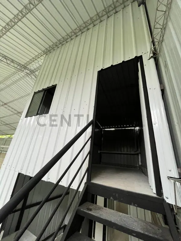 Foto 10 de Galpon a Estrenar en Venta, 1er Anillo Cotoca. Zona Comercial.