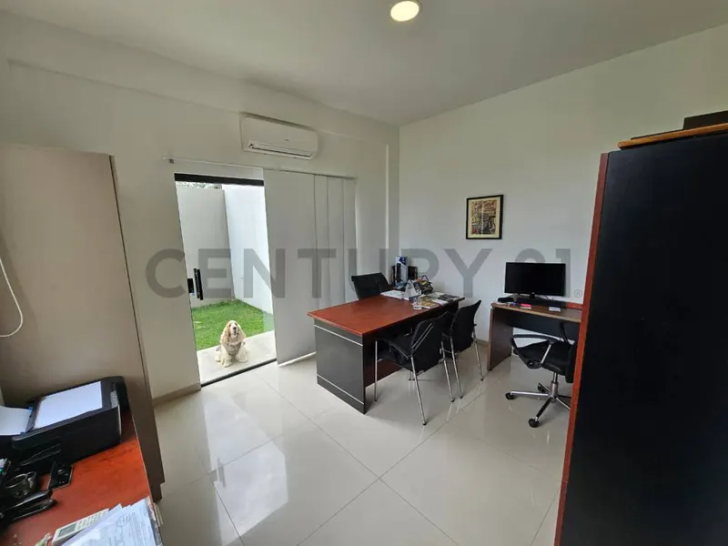Foto 7 de Casa Nueva y de Lujo en Alquiler!!