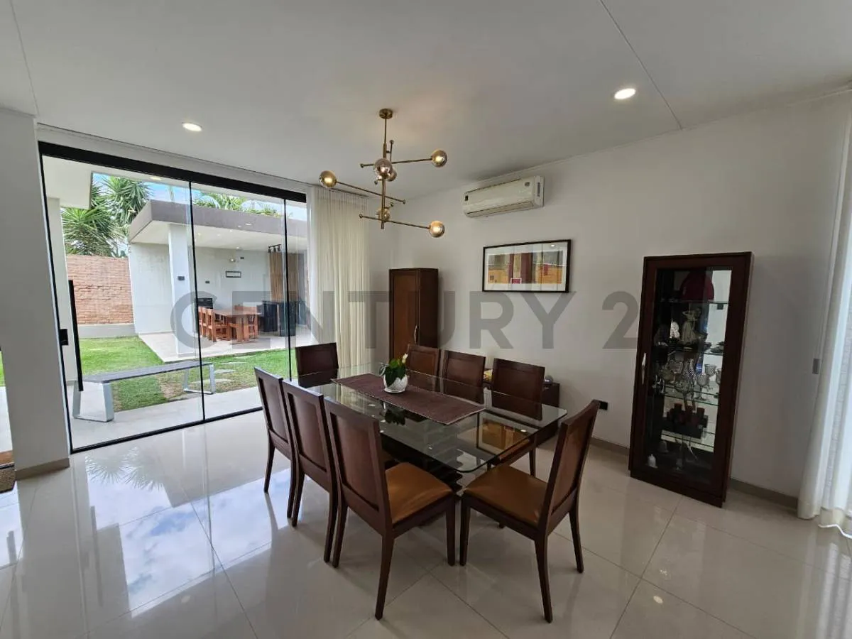 Foto 6 de Casa Nueva y de Lujo en Alquiler!!