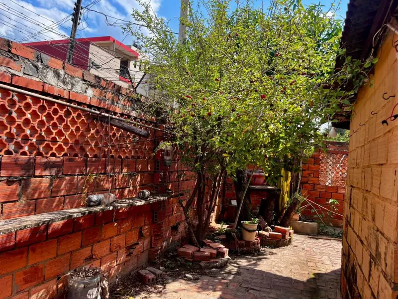 Foto 8 de Casa en Venta en Esquina Ideal para Inversion Precio por Debajo del Avaluo