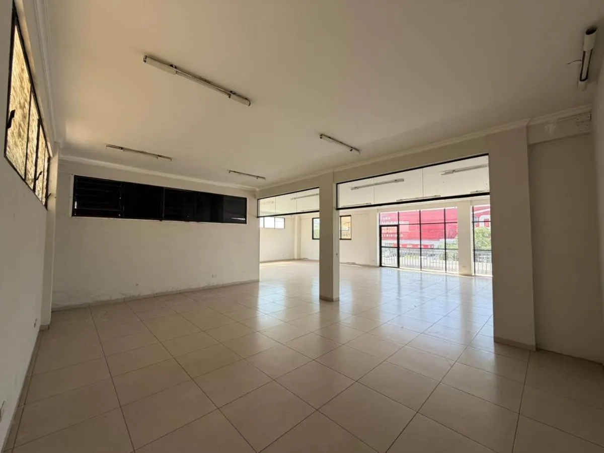 Foto 4 de Edificio en alquiler, 2do anillo