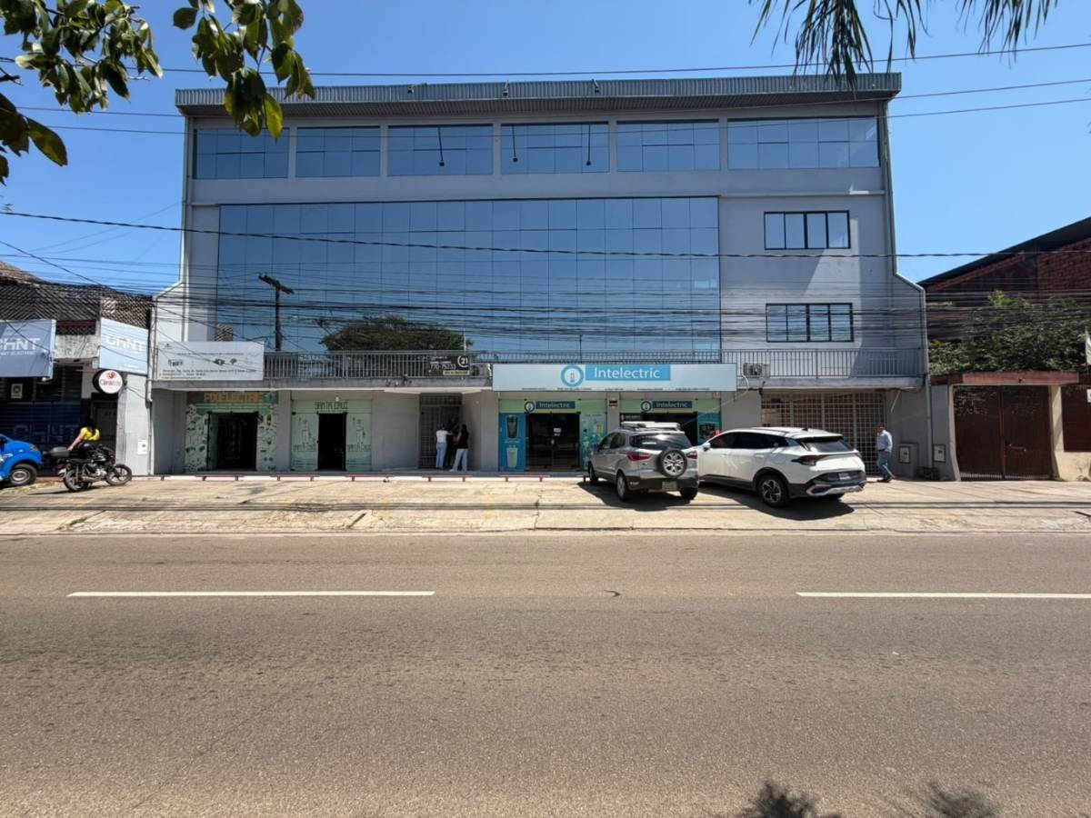 Foto 1 de Edificio en alquiler, 2do anillo