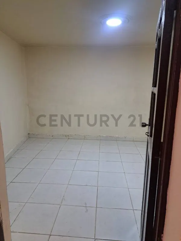 Foto 6 de Casa en Alquiler para Negocio