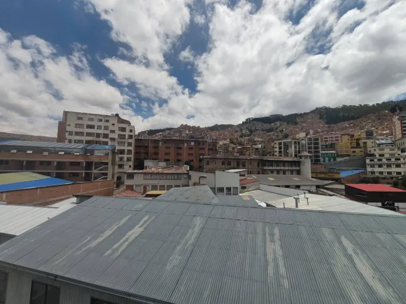 Foto 8 de Casa con Oficinas y Depósitos, Calle Juaristi Eguino, Av. Montes, Centro La Paz