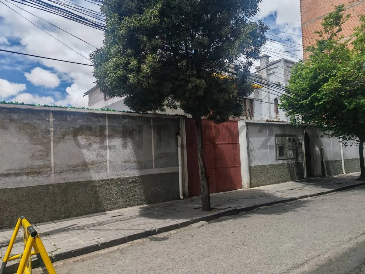 Foto 6 de Casa con Oficinas y Depósitos, Calle Juaristi Eguino, Av. Montes, Centro La Paz