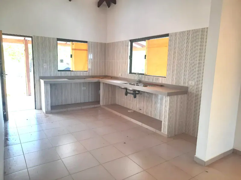 Foto 6 de Hermosa Casa a estrenar tipo colonial en Santiago de Chiquitos