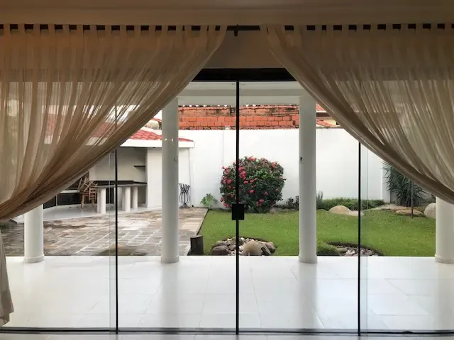 Foto 1 de Canal Cotoca entre 2do y 3er Anillo Alquiler Casa para Empresa