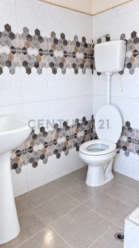 Foto 9 de Casa con Galpon en Venta