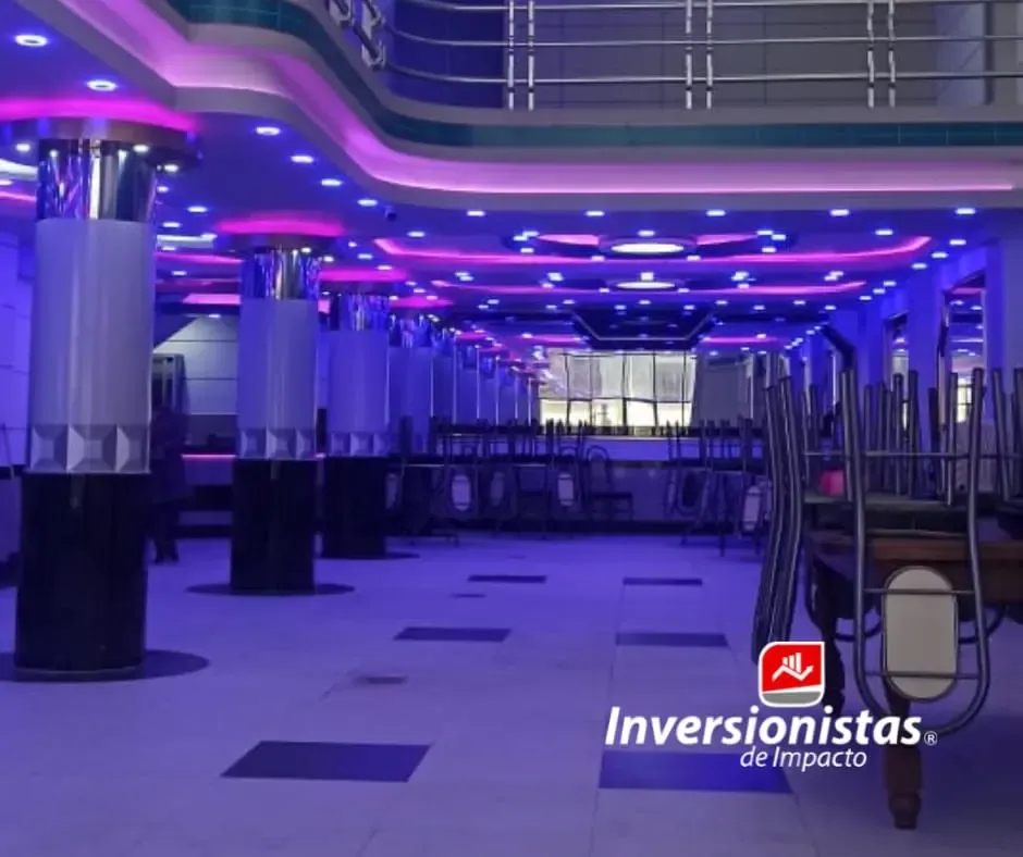 Foto 2 de Edificio Comercial de 10 Pisos en Venta en El Alto