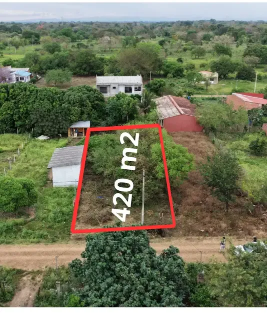 Foto 1 de Terreno en venta de 420 m² en Urbanización Chapa, Montero