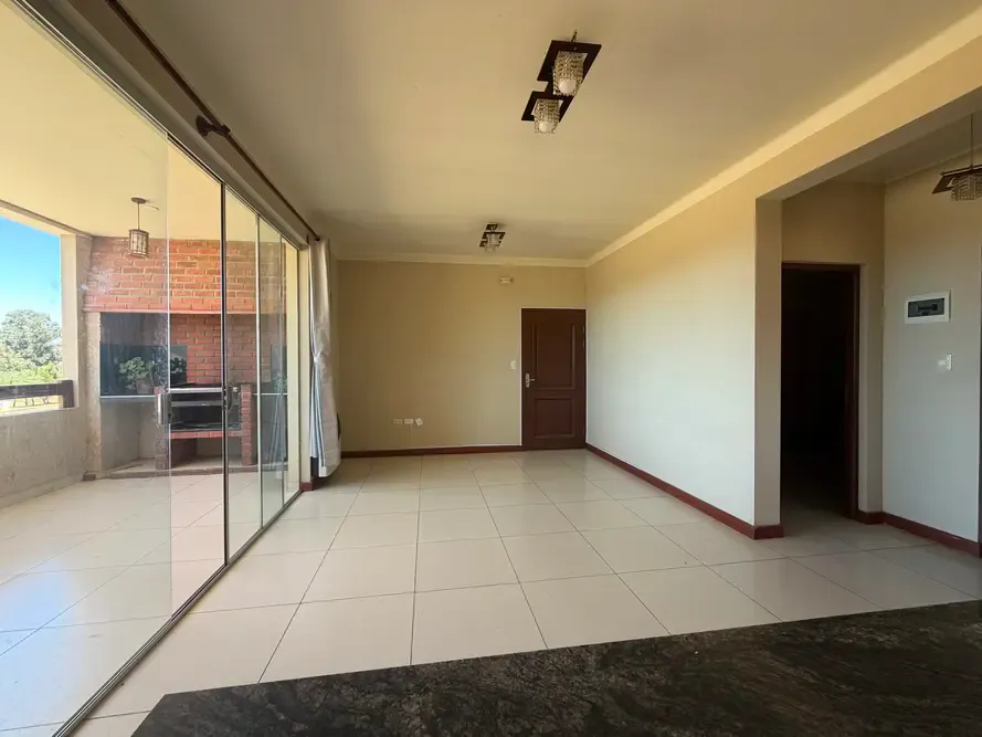 Foto 12 de “Depto en Condominio San Gerónimo con balcón y piscina – Tarija”