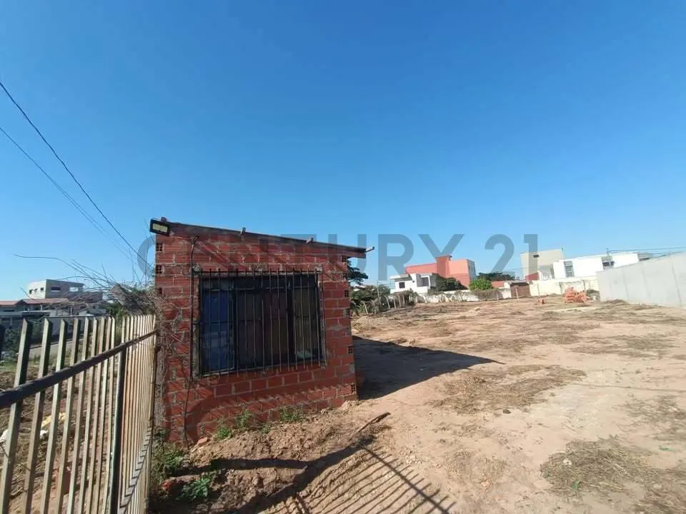 Foto 2 de Terreno en Esquina en Alquiler, en Zona Oeste