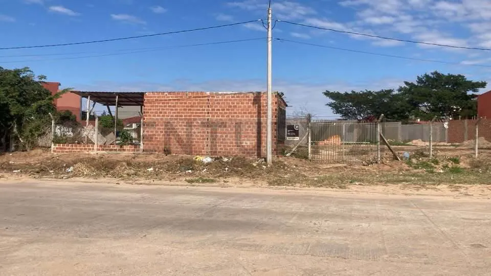 Foto 1 de Terreno en Esquina en Alquiler, en Zona Oeste