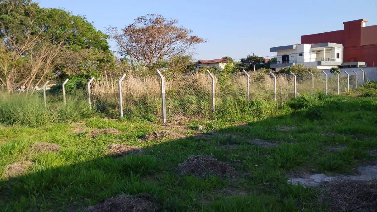 Foto 4 de Terreno en Esquina en Alquiler, en Zona Oeste