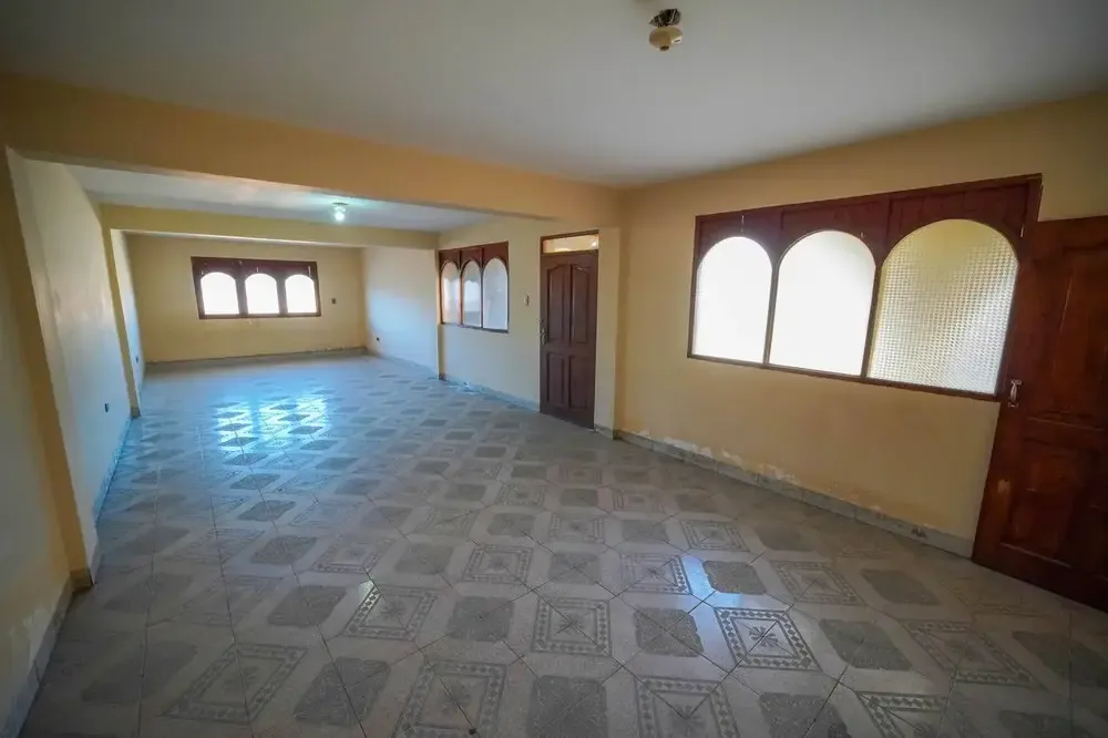 Foto 10 de Casa en Venta a 3 Cuadras de La Av. Siglo Xx y Av. Guayacan