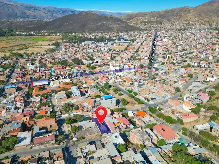 Foto 4 de Casa en Venta a 3 Cuadras de La Av. Siglo Xx y Av. Guayacan
