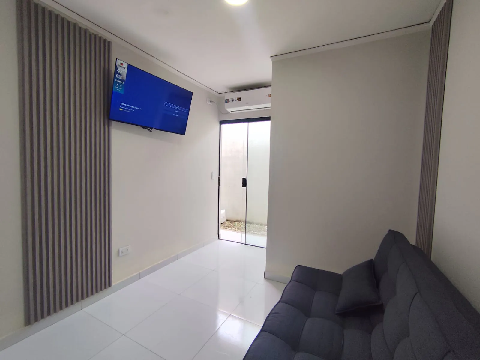 Foto 2 de 🏡 En venta de ocasión Departamento a estrenar de 2 Dormitorios con parqueo Urbanización Viru Viru Fase II – Zona Norte S