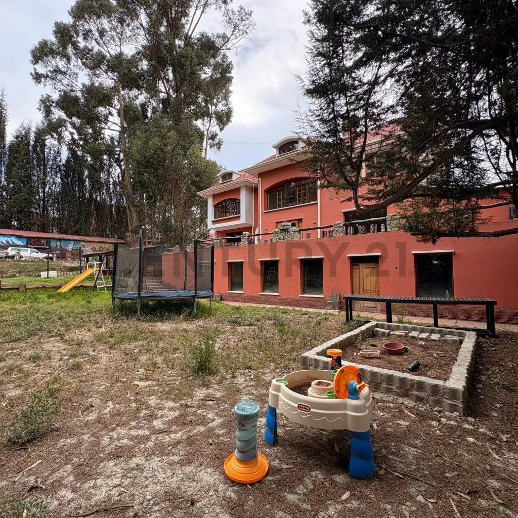 Foto 4 de Venta Casa Tipo Mansion Achocalla