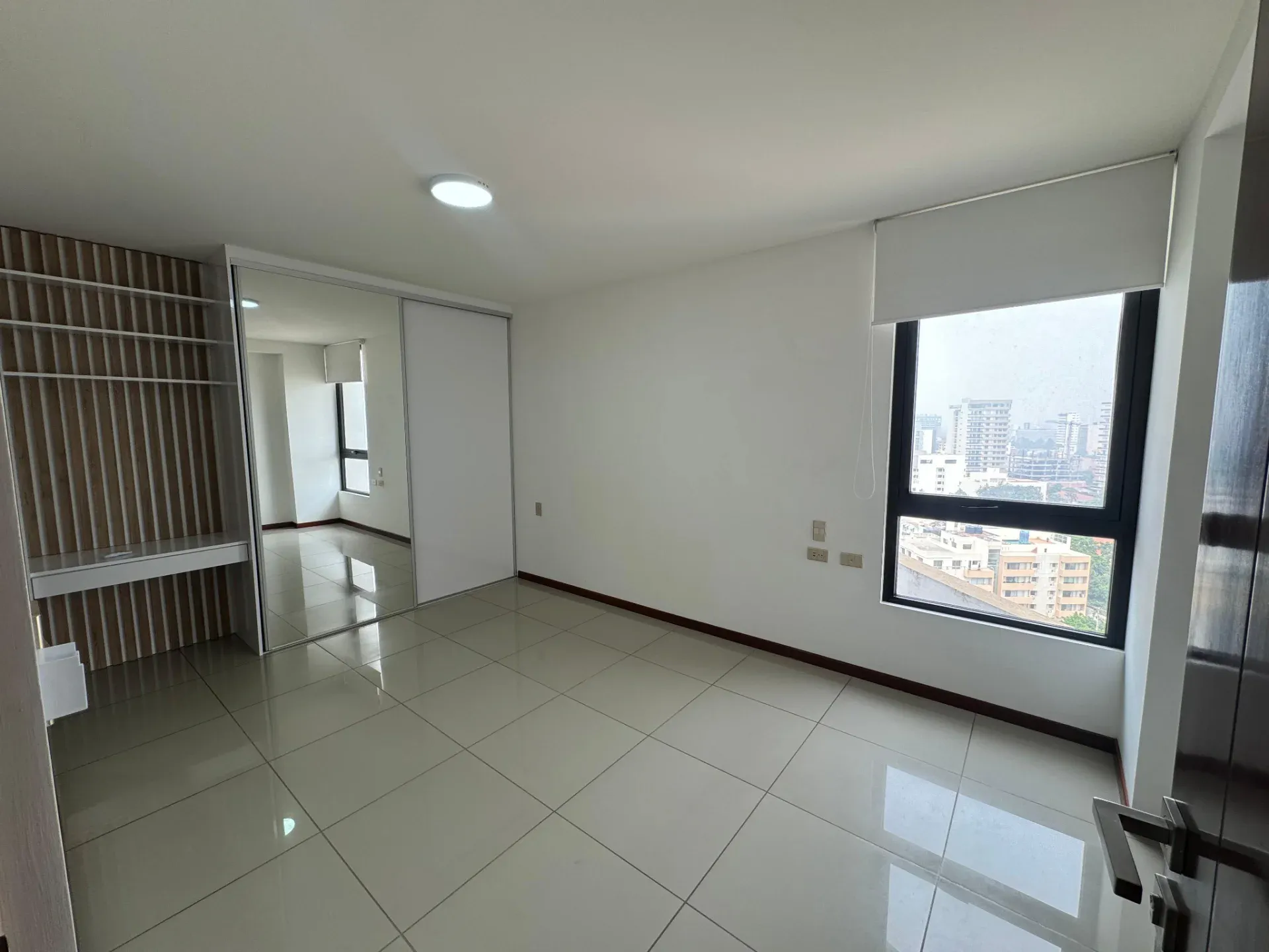 Foto 4 de Departamento en alquiler de 2 dormitorios Zona Equipetrol